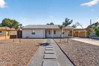 Building Photo - 1007 E Citrus Wy