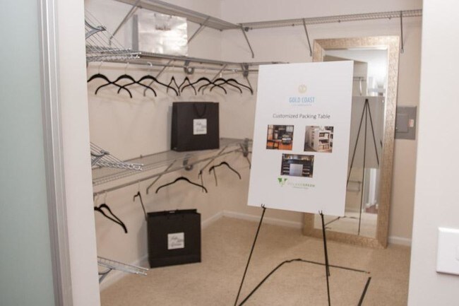 Foto del edificio - 850 N Dewitt Pl