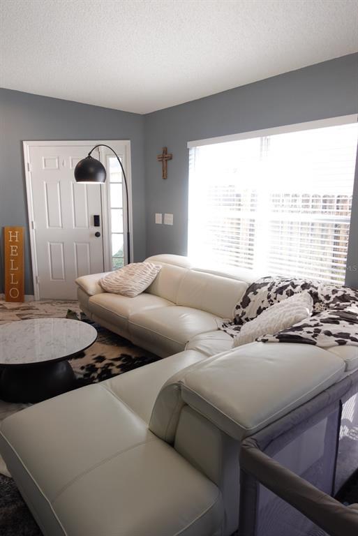 Foto del edificio - 6039 White Sails Dr