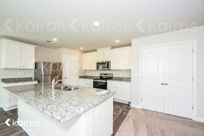 Foto del edificio - 1711 Mimosa Bloom Court