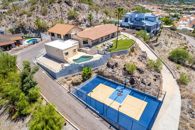 Foto del edificio - 6526 N 37th St