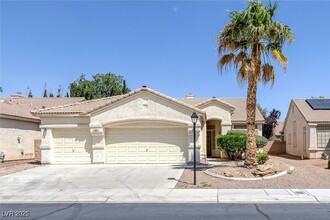 Building Photo - 7544 Coral River Dr