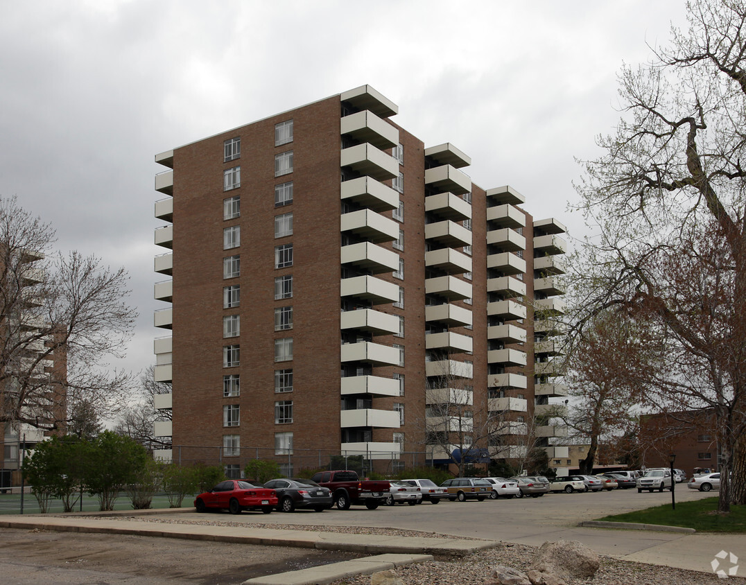 Van Dyke Apartaments - Van Dyke Apartments