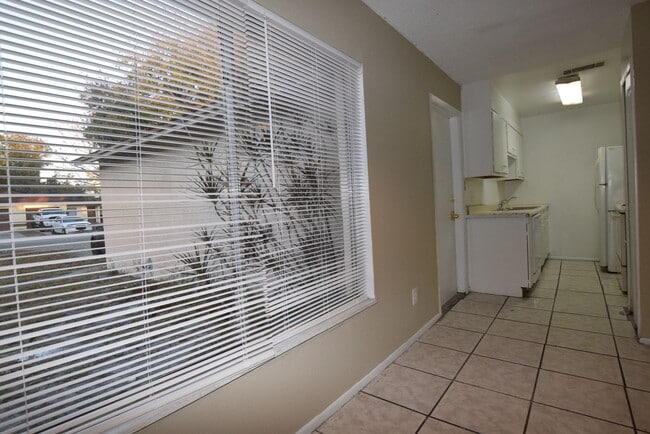 Building Photo - 3115 Split Willow Dr