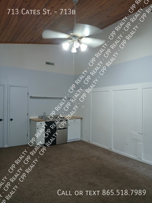 Photo - 713 Cates St. -713b