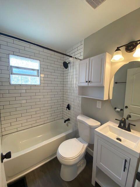 Foto del edificio - 236 W Kanawha Ave