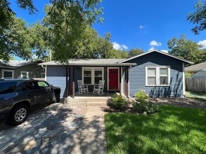 Building Photo - 1314 Arcadia Ave