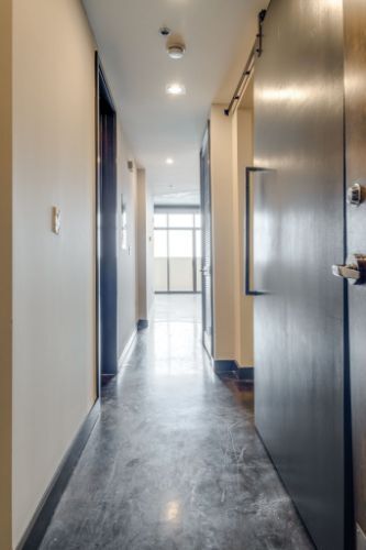 Building Photo - 1510 Demonbreun St