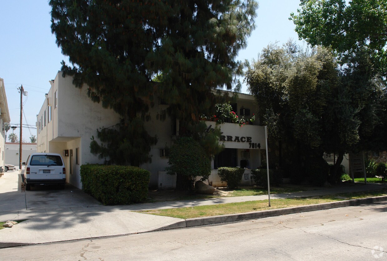Building Photo - Jordan Terrace