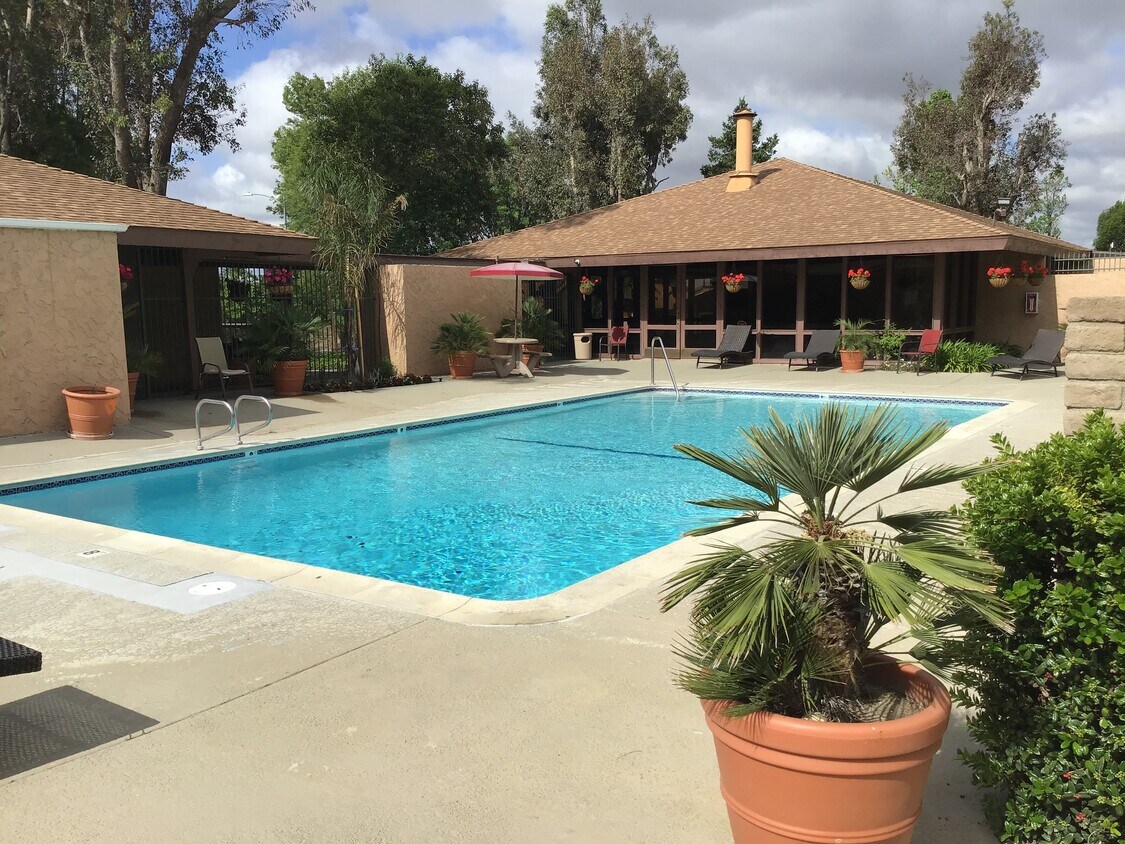 1345 Vista Serena Ave Unit 1345, Banning, CA 92220 Condo for Rent in