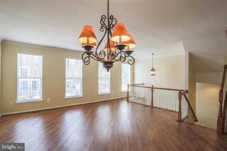 Building Photo - 6513 Trask Terrace
