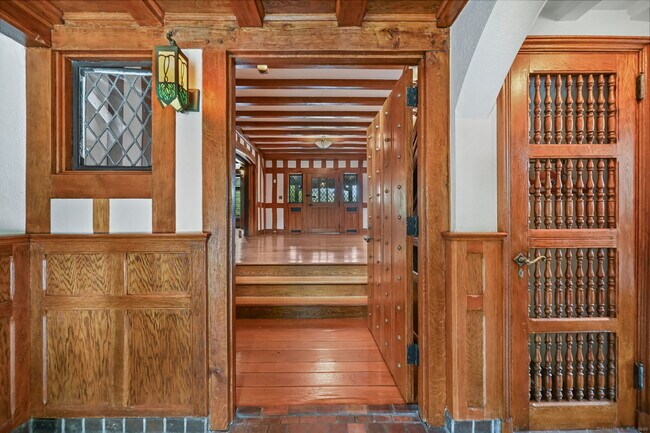 Foto del edificio - 35 Dogwood Ln