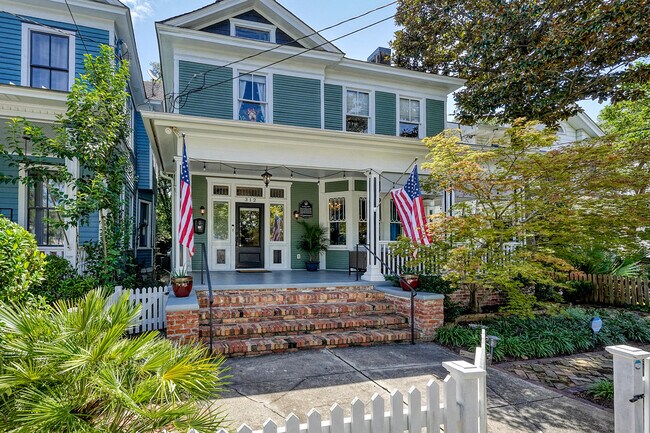 Foto del edificio - 312 N 5th Ave