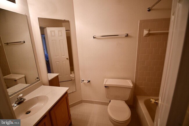 Building Photo - 5002 Dorsey Hall Dr