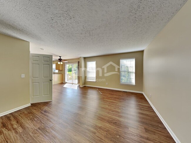 Foto del edificio - 5139 Appaloosa Circle