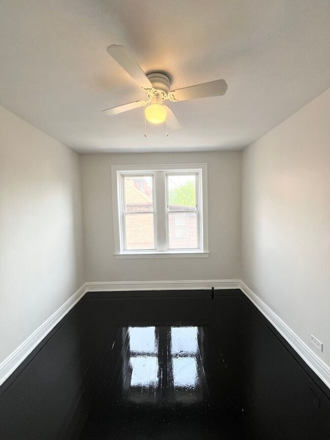 Foto del edificio - 4126 W 24th Pl