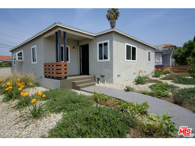 Primary Photo - 2035 S Curson Ave