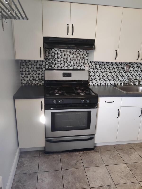 Foto del edificio - 1027 E Hunting Park Ave