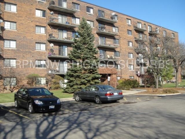 Primary Photo - 500 Manda Ln