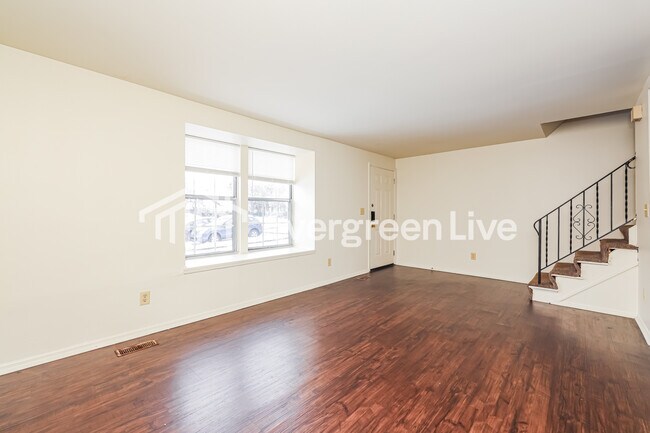 Foto del edificio - Coming Soon!