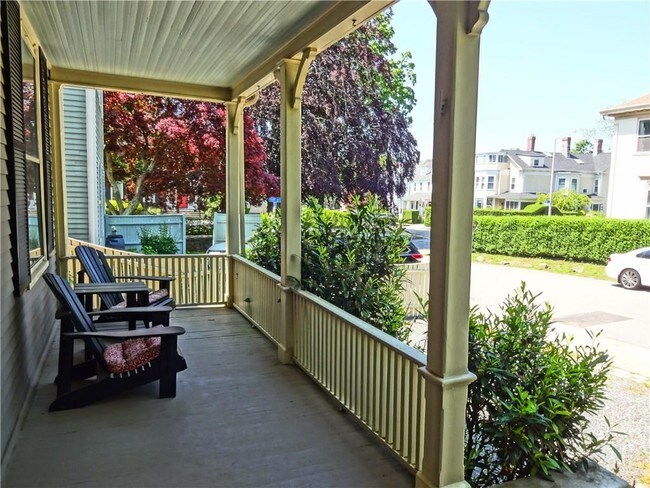 Building Photo - 1 Pell St