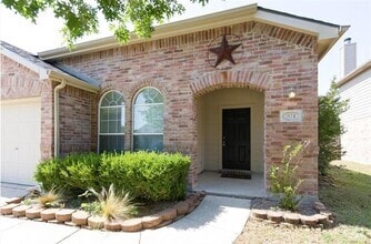 Building Photo - 1824 Heron Dr