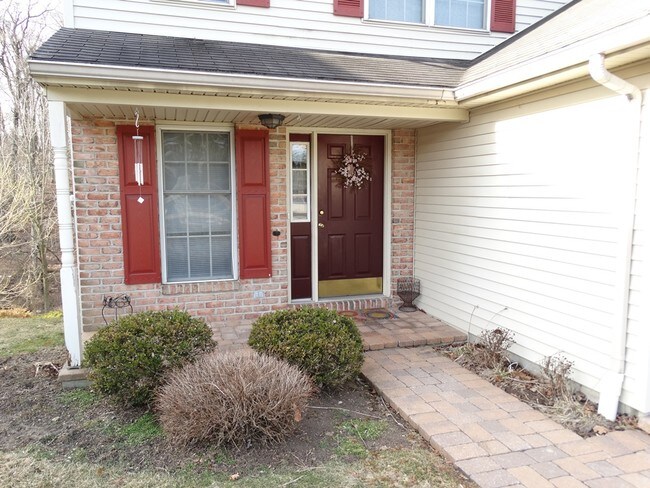 Building Photo - 362 Crosswinds Dr