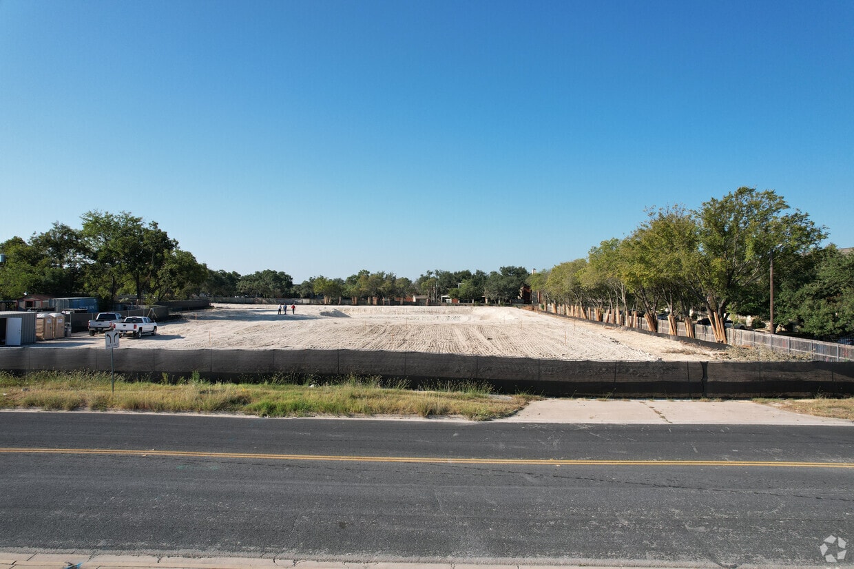 The Albright Apartments in Austin, TX
