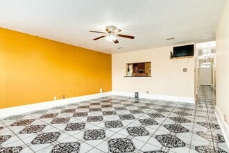 Building Photo - 1625 Ave M 1/2