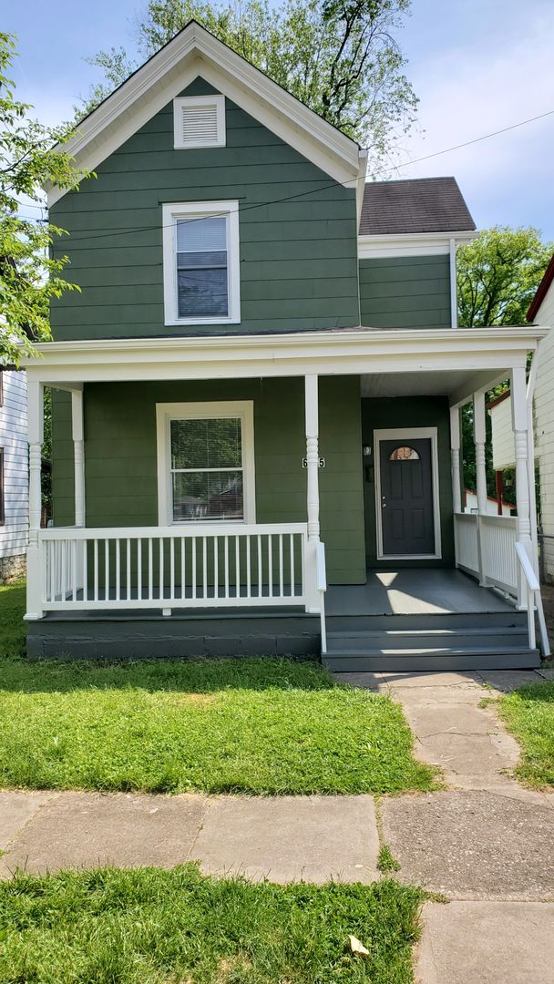 Building Photo - 6015 Desmond St