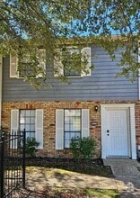 Building Photo - 7652 Kempton Park