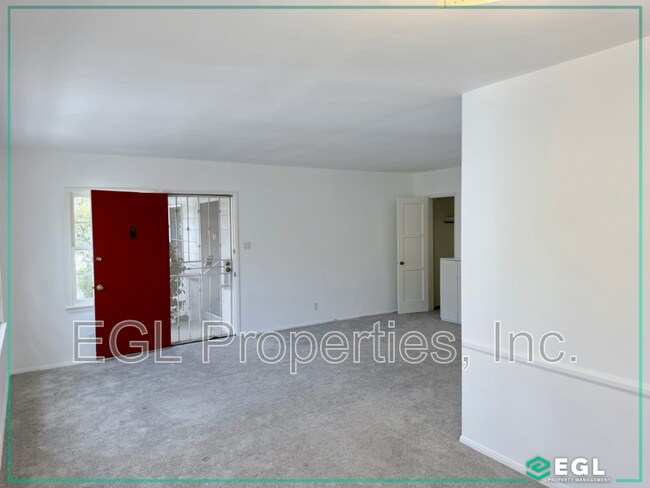 Building Photo - 12216 Sunset Blvd