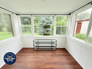 Building Photo - 5598 Basswood St