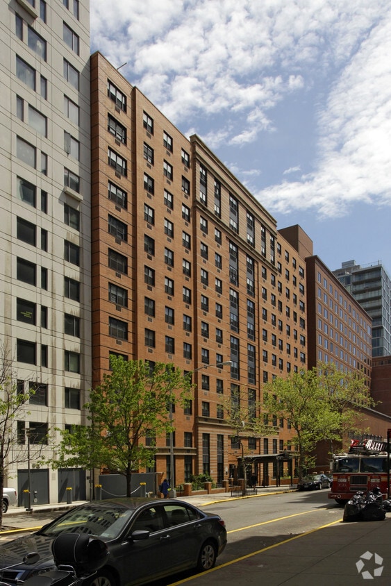 Building Photo - Genesis Robert F Kennedy Apartments