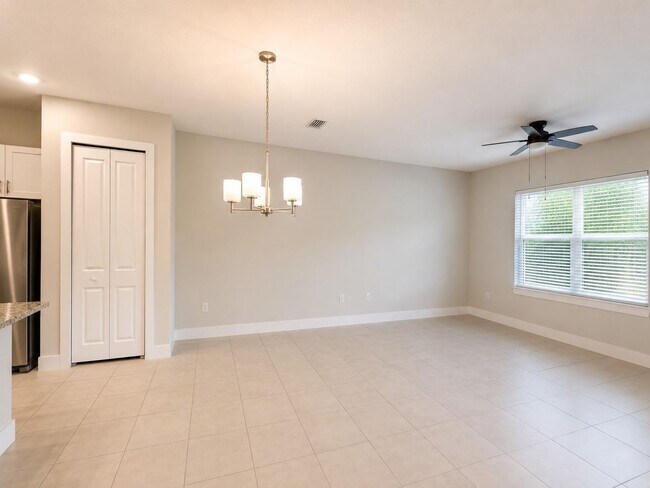 Foto del edificio - 1435 Brookdale Ct