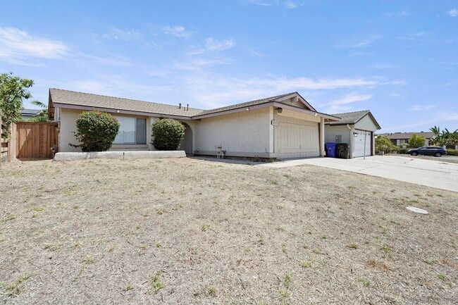 Building Photo - 10625 Amantha Ave