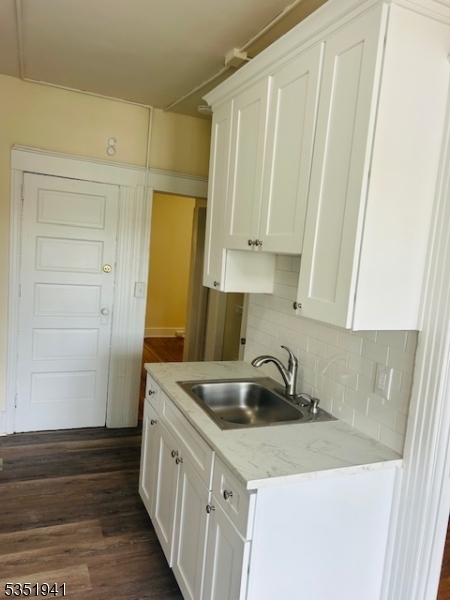 Building Photo - 722 Speedwell Ave