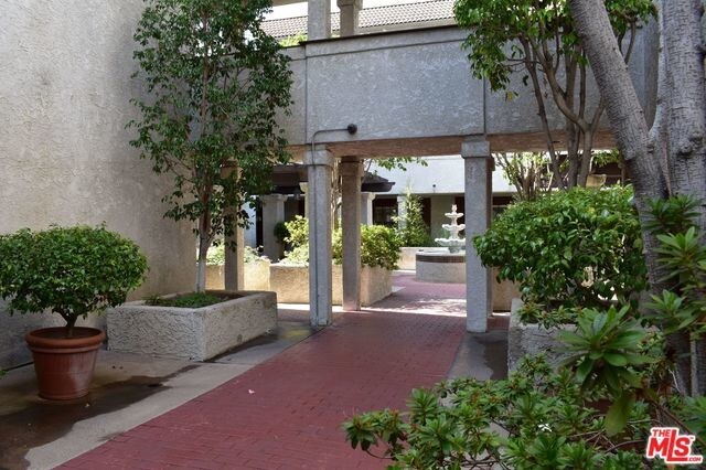Building Photo - 130 Monterey Rd