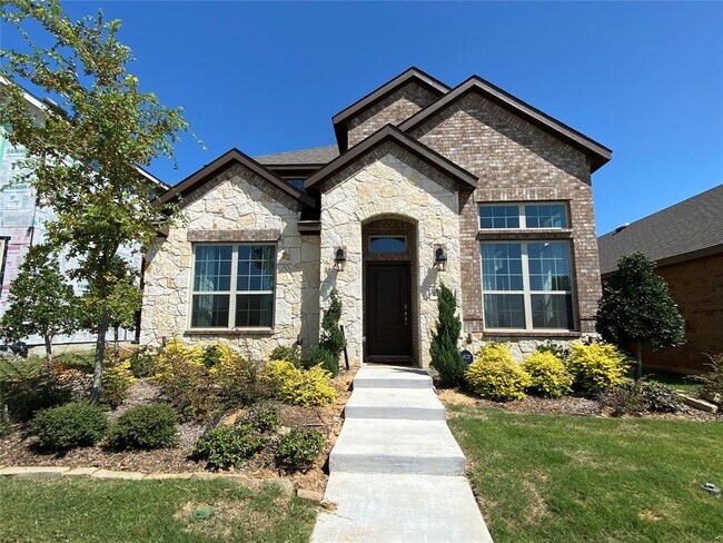 Building Photo - 2313 Astapor Dr