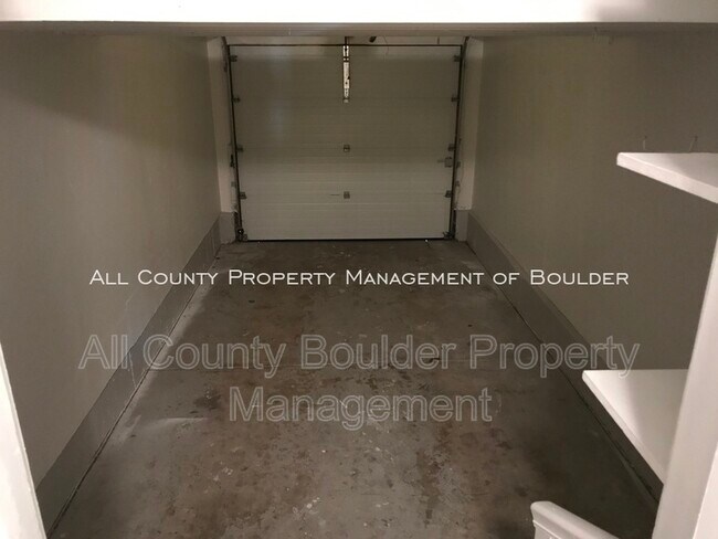 Foto del edificio - 5950 Gunbarrel Ave