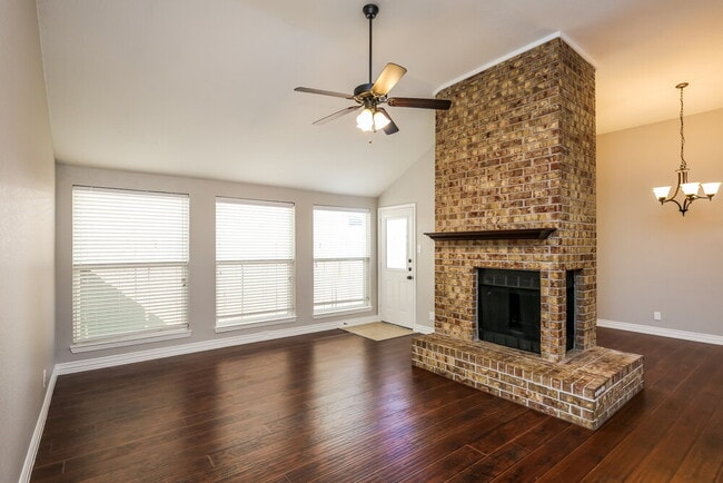 Building Photo - 8705 Elbe Trail
