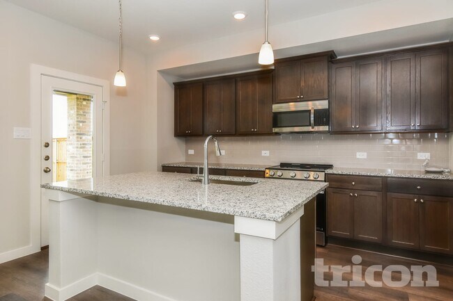 Building Photo - 2524 Perkinsview Pl