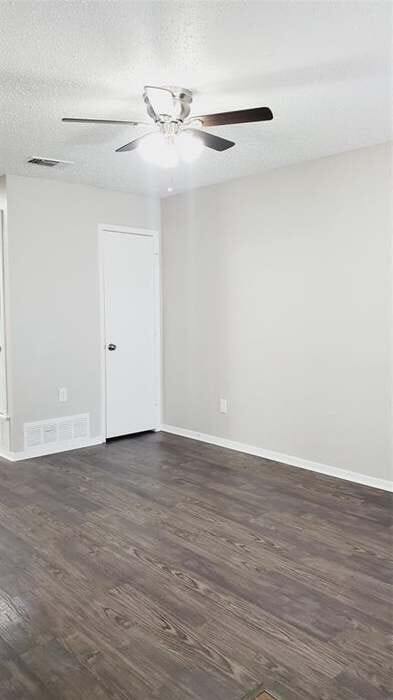 Foto del edificio - 209 Roberts Circle, Unit A