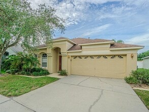 Building Photo - 1550 Maximilian Dr
