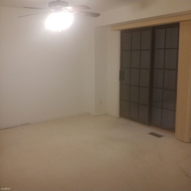 Foto del edificio - 2 br, 2 bath Condo - 2027 Roman Ct
