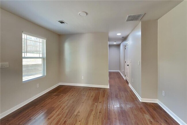 Foto del edificio - 4826 Clarkstone Dr