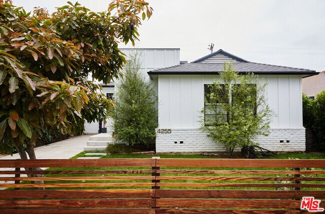 Building Photo - 4255 Lyceum Ave