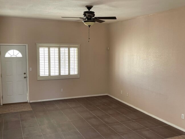 Building Photo - 1452 Sara Danielle Pl