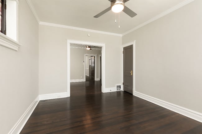 Foto del edificio - 1030 Childress Ave