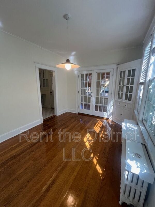 Building Photo - 4433 Fessenden St NW